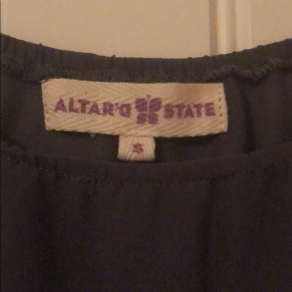 Altar’d State Grey Shirt - Picture 4 of 4